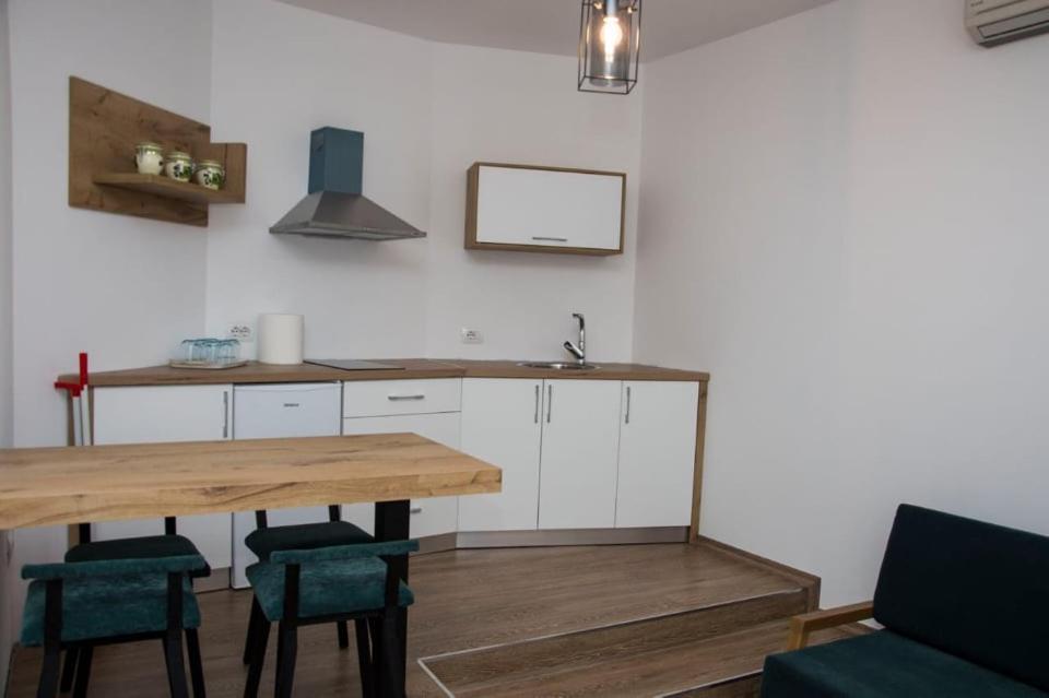 Apartament Stefani Sarandë Eksteriør bilde